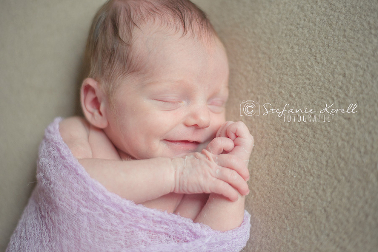 Neugeborenenfotos Eberdingen, www.babyfotografin-stuttgart.de