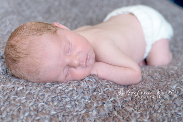 Neugeborenenfotos Heimerdingen, www.babyfotografin-stuttgart.de