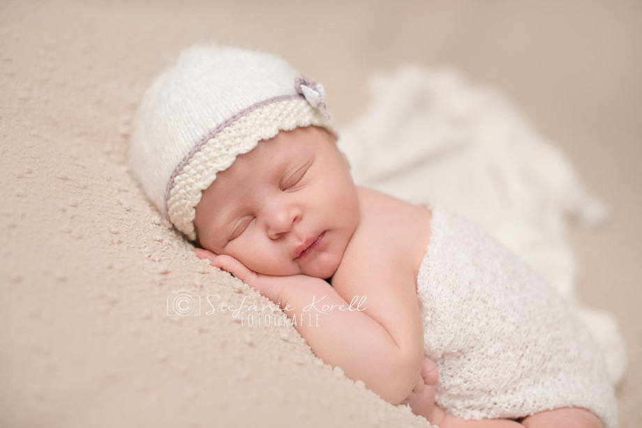 Neugeborenenfotografie Stuttgart, www.babyfotografie-stuttgart.de