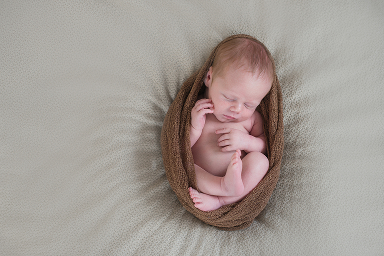 Neugeborenenfotos Leonberg www.babyfotografin-stuttgart.de