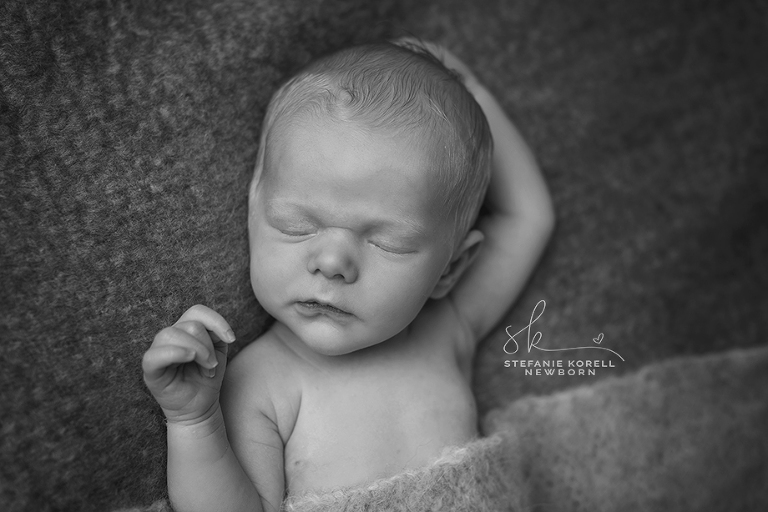 Natürliche Neugeborenenfotografie in Ludwigsburg Stefanie Korell Fotografie